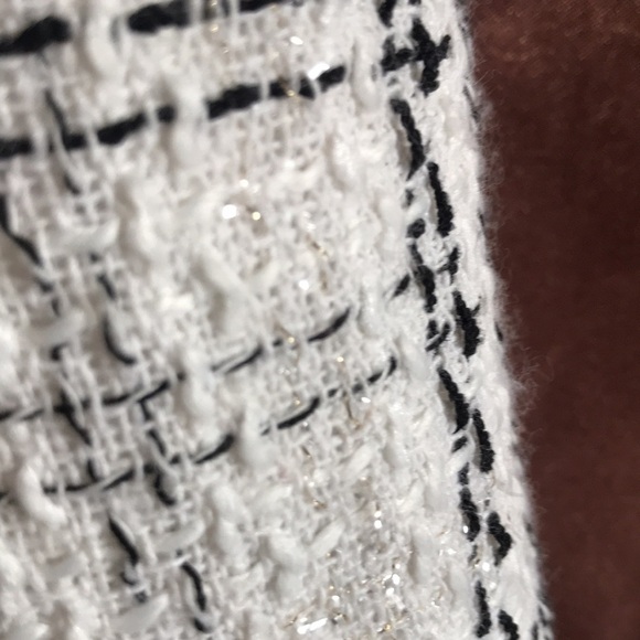 Cream and black with silver threads zip up dressy formal high rise shorts size M - Picture 5 of 15